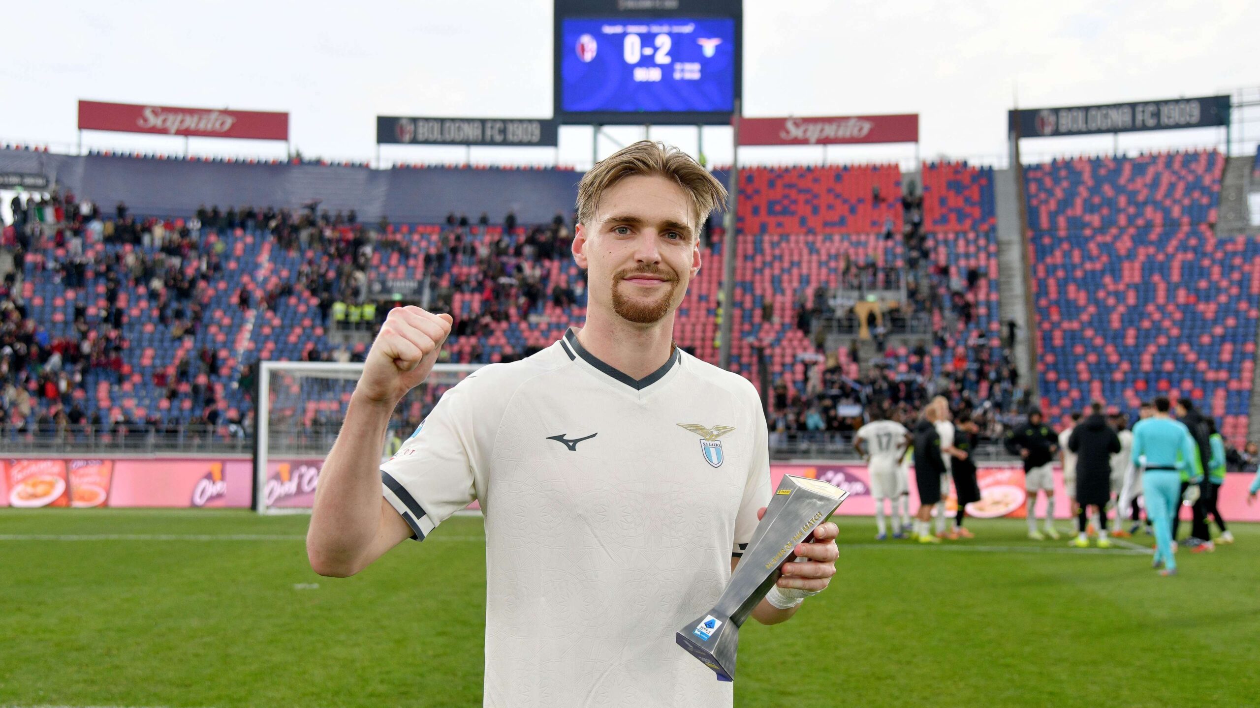 ลาซิโอ ยืนกรานไม่ขาย เคนเนธ เทย์เลอร์ ขณะพรีเมียร์ลีกยังเฝ้าจับตา