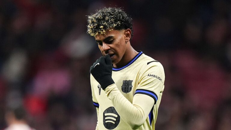 อิวาน รากิติช ชี้ ราฟินญา เป็นผู้เล่นที่สำคัญที่สุดของบาร์เซโลนา แย้งกระแสความสนใจต่อ ลามีน ยามาล และ เปดรี