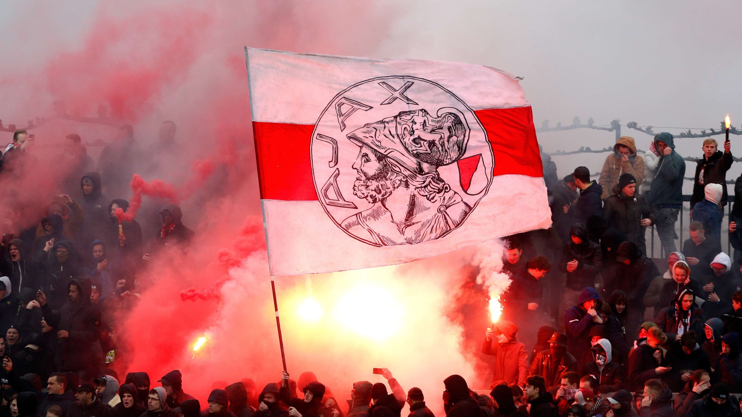Ajax เผชิญเหตุรั่วข้อมูลครั้งใหญ่ แฮ็กเกอร์เข้าถึงระบบ ยกเลิกห้ามเข้าสนาม และเปลี่ยนชื่อผู้ถือบัตรตั๋วซีซัน
