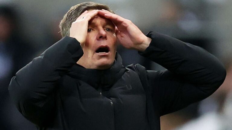 โอลิเวอร์ กลาสเนอร์อาจพลาดโอกาสคุมแมนเชสเตอร์ ยูไนเต็ด หลังคริสตัล พาเลซส่งสัญญาณเส้นทางสู่ระดับท็อป