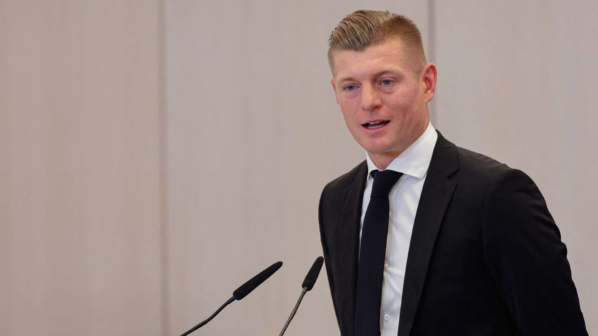 โทนี่ โครส ยกย่องอย่างพิเศษต่อ เฟเดริโก บัลเวร์เด ดาวเด่นของ เรอัล มาดริด ก่อนบิ๊กแมตช์ ยูฟ่า แชมเปี้ยนส์ ลีก กับ บาเยิร์น มิวนิค