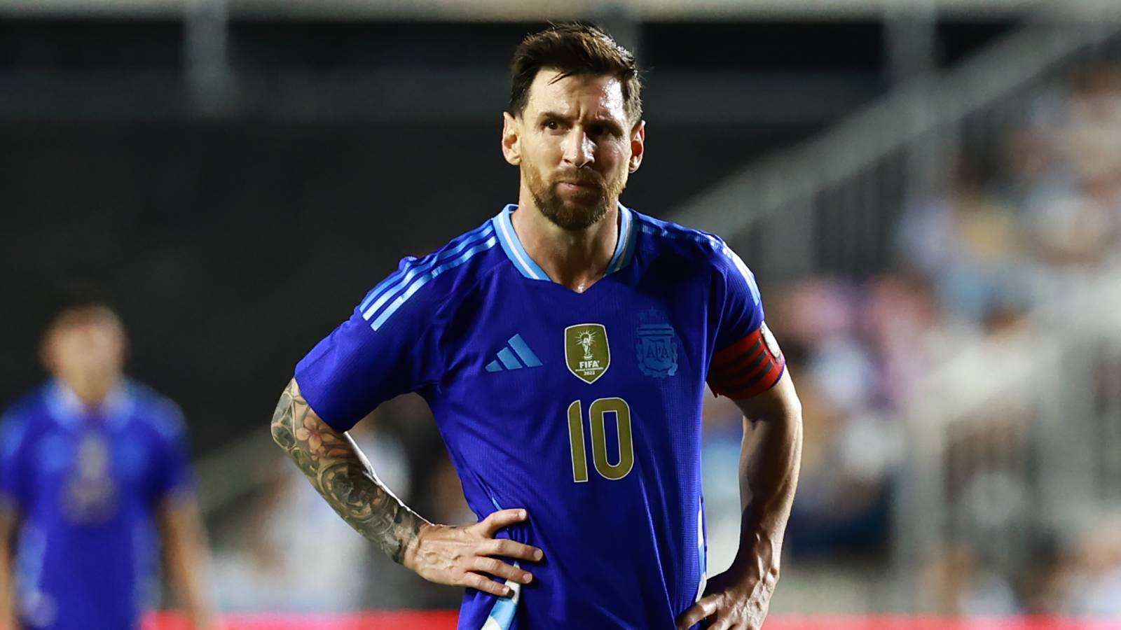 ฟุตบอลโลกอาร์เจนตินา อาจไร้ เมสซี่? สคาโลนีเผยสถานการณ์ก่อนเปิดสนาม