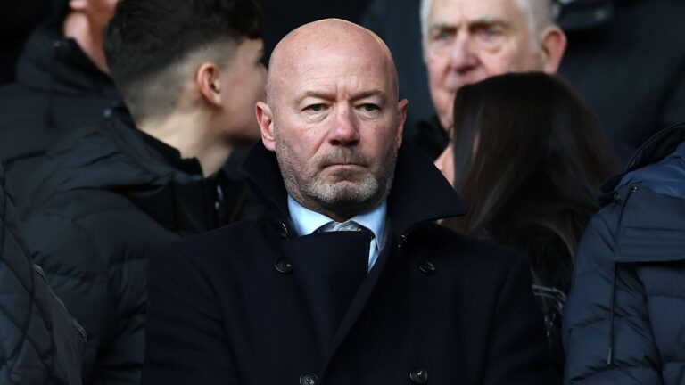 อลัน เชียร์ เผยอุบัติเหตุมอเตอร์ไซค์ บาดแผลถลอกจากหลุมถนน