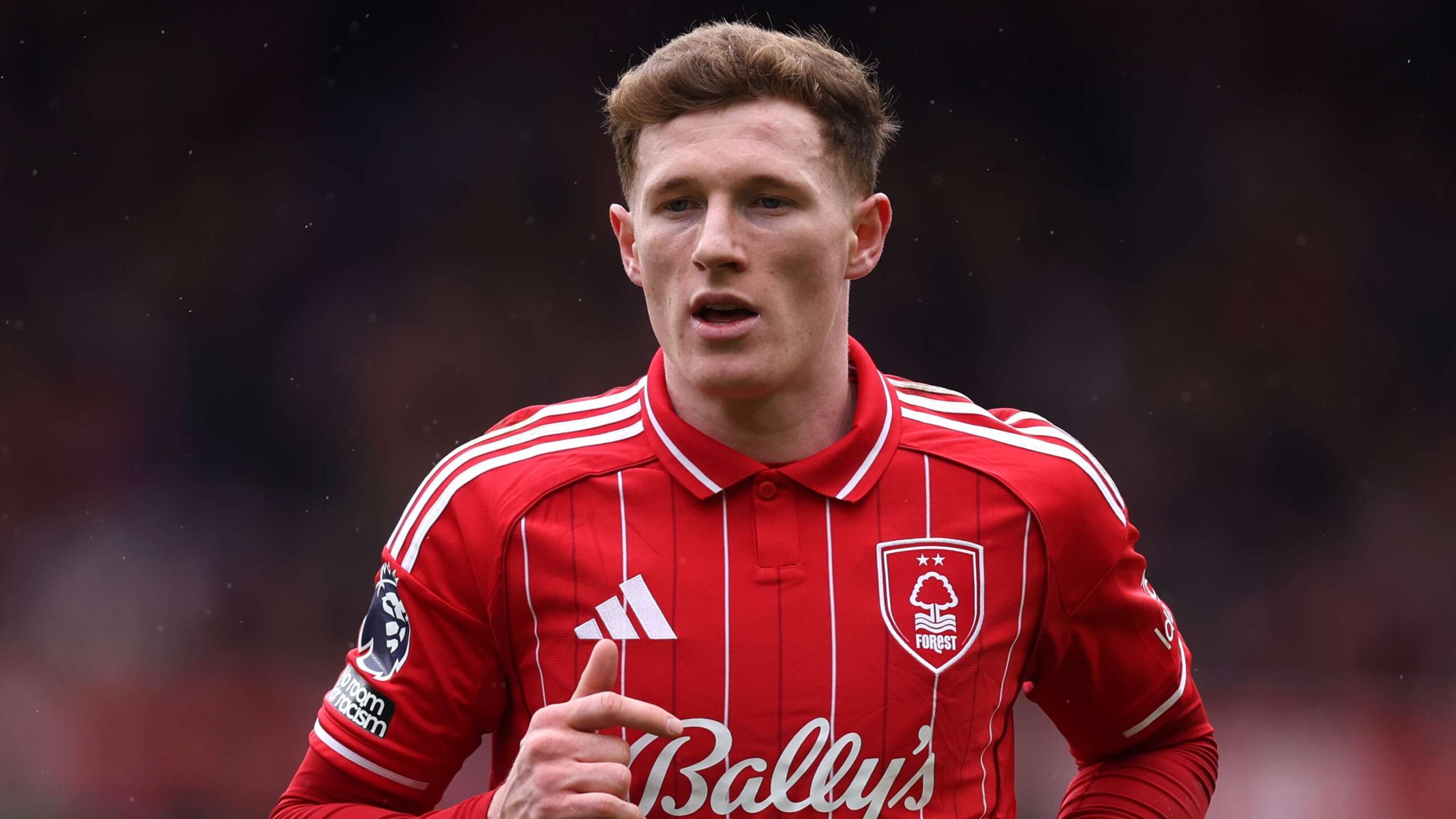 แมนเชสเตอร์ ยูไนเต็ด และ แมนเชสเตอร์ ซิตี้ เตรียมเปิดศึกคว้าตัว อีลลอท อันเดอร์สัน ทันทีหลังจบพรีเมียร์ลีก