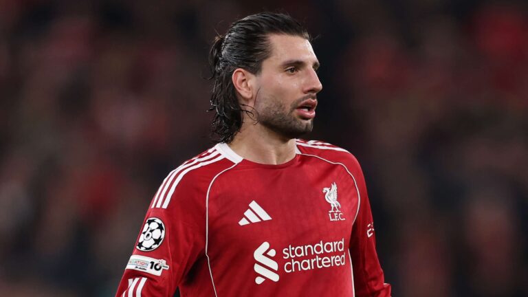 โดมินิค โซโบสลาย ตอกย้ำฤดูกาลหายนะของลิเวอร์พูล พร้อมเตือนภัยชปล หลังพ่ายแมนเชสเตอร์ ซิตี้ 0-4 ในเอฟเอ คัพ