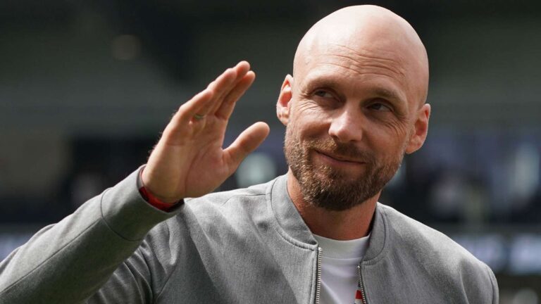 ดอร์ทมุนด์อาจคว้าตัวลูคก้า ก่อนอาร์เซนอล: นีลส์-โอเล บูค เผยแผนเสริมทัพชิ้นแรก