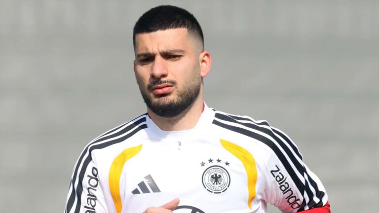 เดนิซ อุนดาว: ทุกอย่างเรียบร้อยระหว่างเขากับจูเลียน นาเกลส์มันน์ หลังข่าวสถานะในทีมชาติเยอรมนี