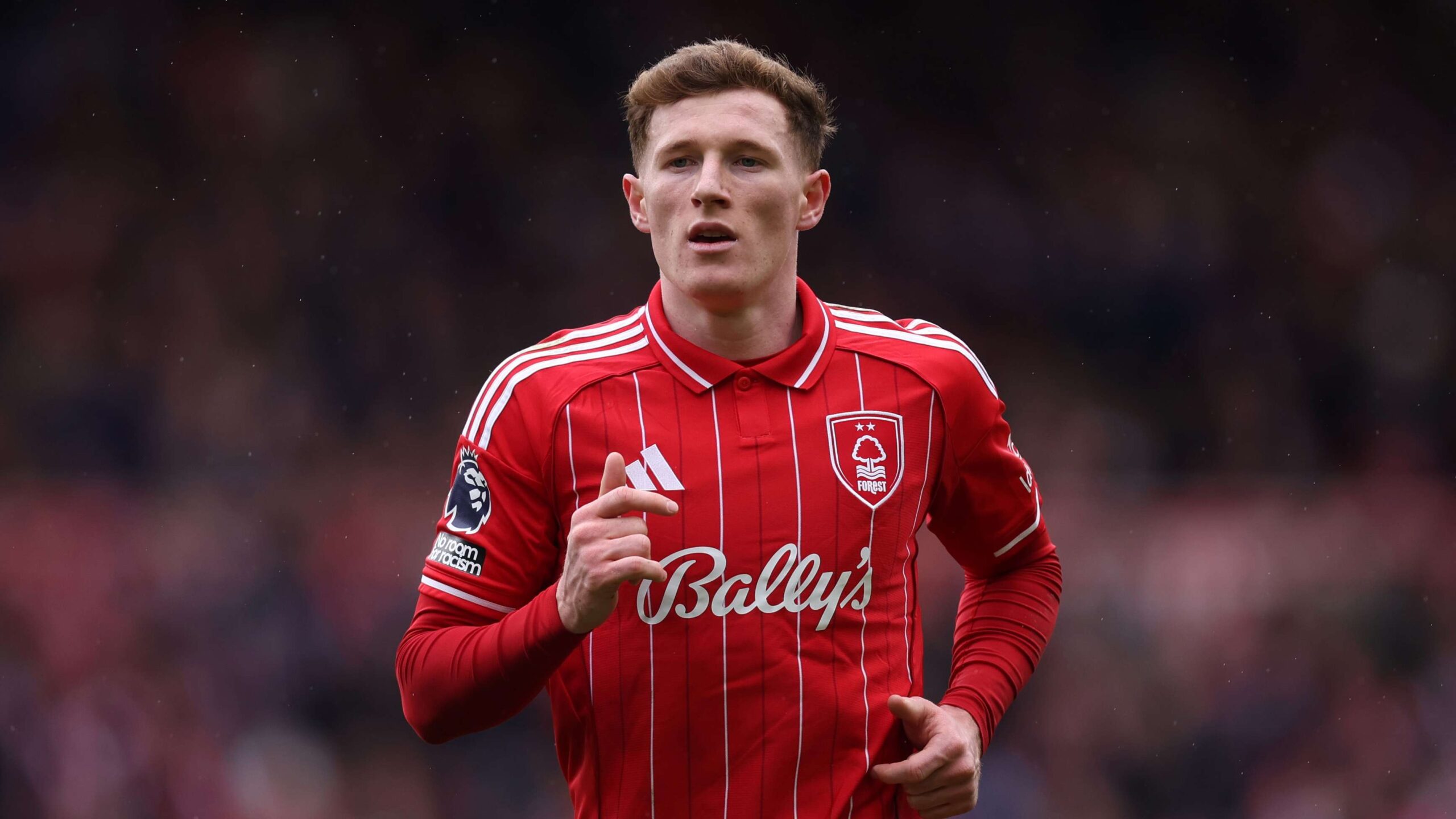 แมนเชสเตอร์ ซิตี้แย่งนำล่าตัว อีลิออท อันเดอร์สัน จากน็อตติ้งแฮม ฟอเรสต์ ด้วยค่าตัว 65 ล้านปอนด์