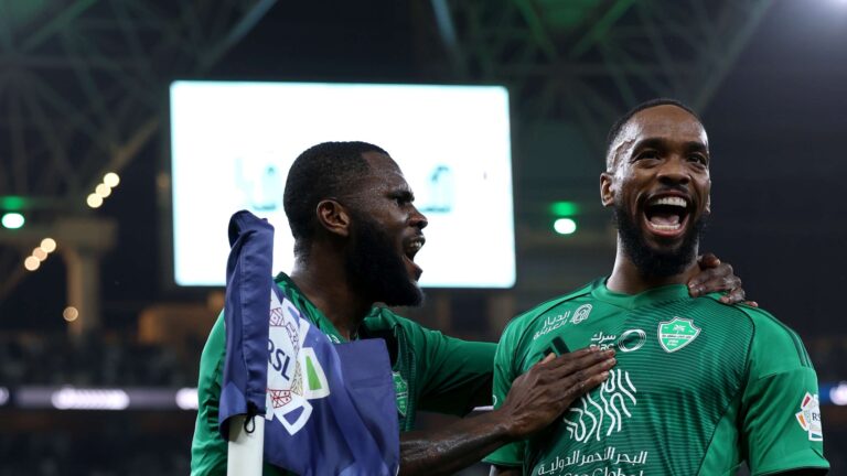 อีวาน โทนี่ ก้าวสู่ 50 ประตูในอาชีพ พร้อมลุ้นรองเท้าทองคำลีกโรเชน