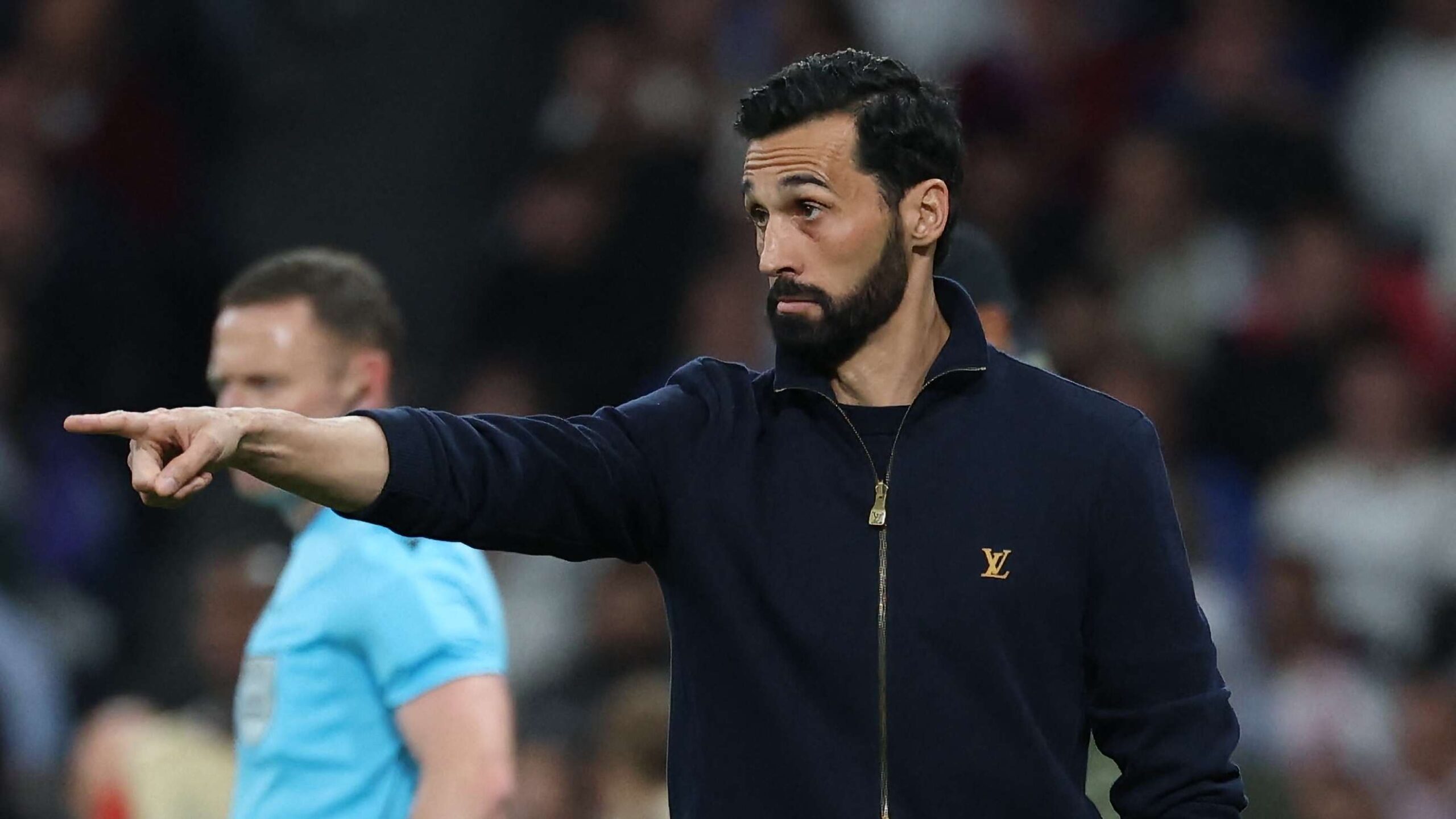 เรอัล มาดริด แยก ราอูล อาเซนซิโอ ออกจากชุดใหญ่ หลังปะทะ อัลวาโร อาร์เบโลอา ก่อนคืนทีมพร้อมขอโทษ