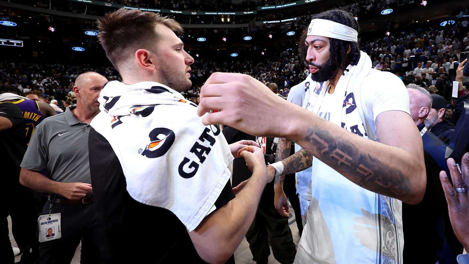 ผมสมควรได้รับความเคารพมากกว่านี้! แอนโธนี เดวิสโต้กลับกรณีเทรดลูก้า ดอนซิคกับ เลเกอร์ส