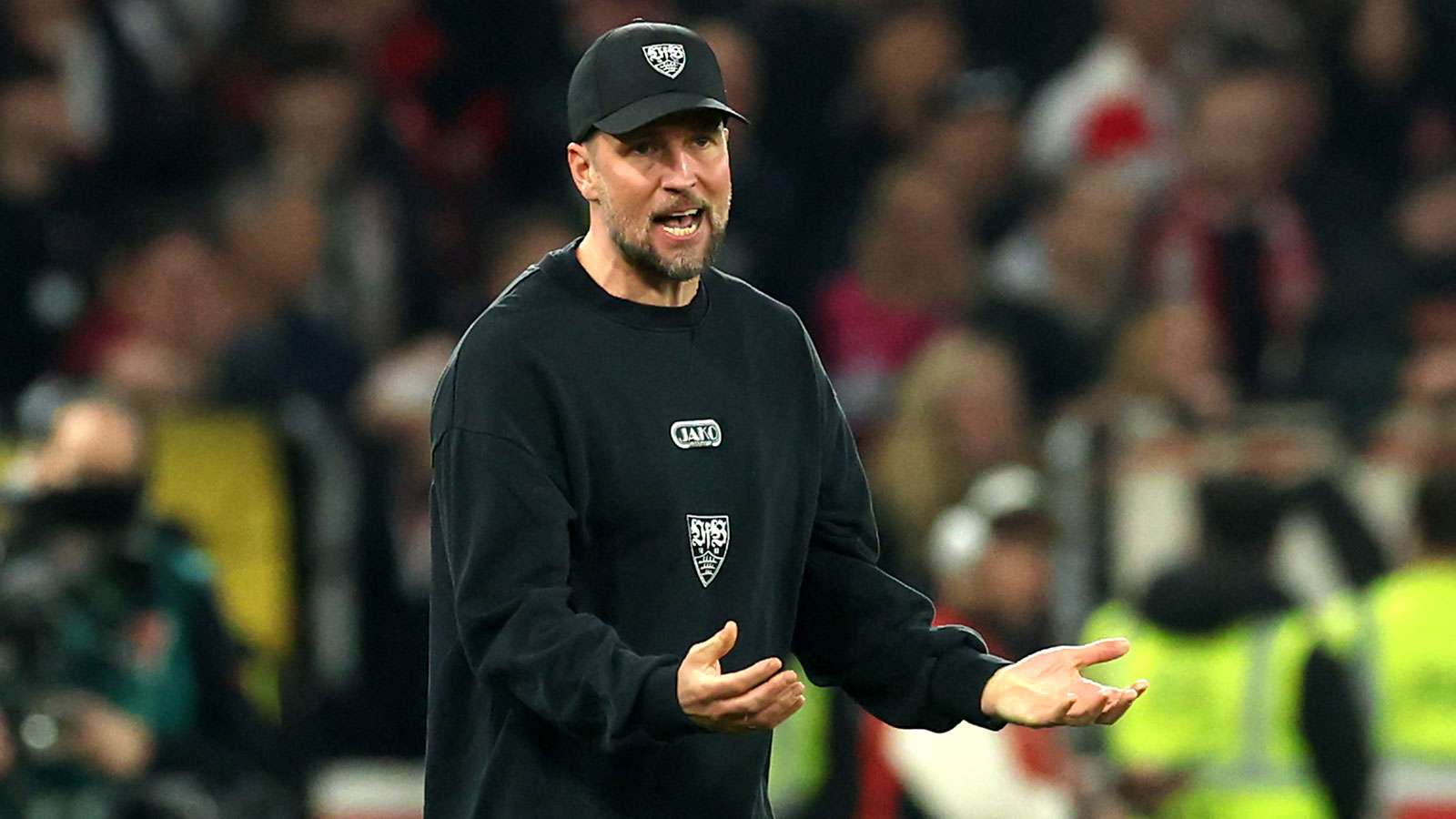 7 ล้านยูโรเพื่อ 30 นาทีในบุนเดสลีกา อาเรวาโลกับเส้นทางสู่ฟุตบอลโลกที่สตุ๊ตการ์ท