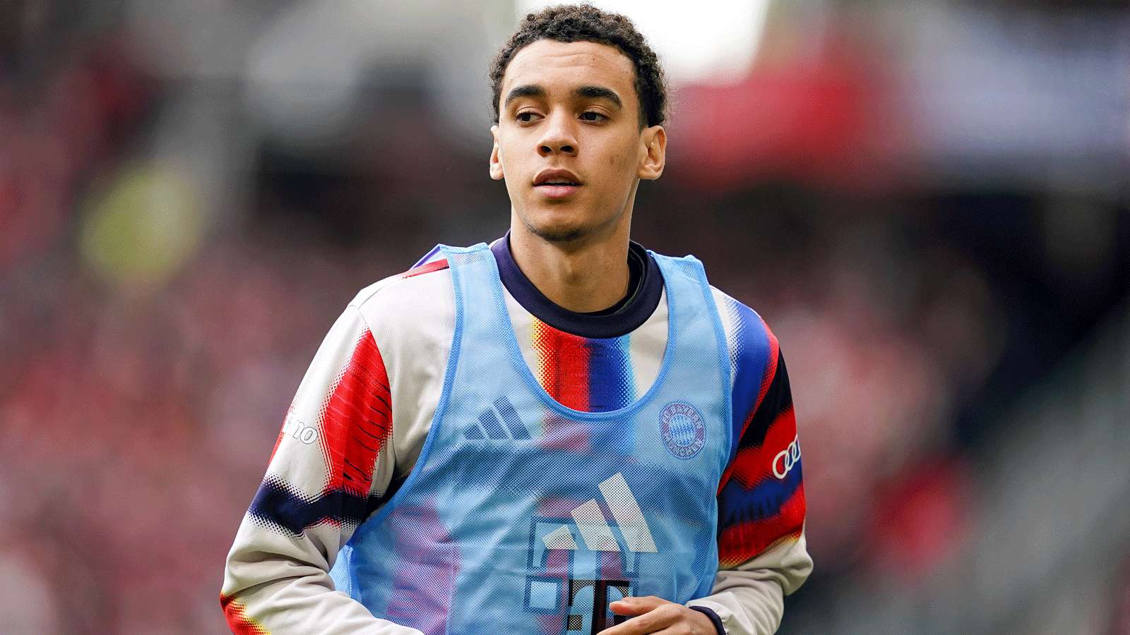 มูซิอาลา ฟุตบอลโลก ควรพลาด? อดีตซีอีโอ บาเยิร์นแนะนำพักฟื้นก่อนกลับฟอร์ม