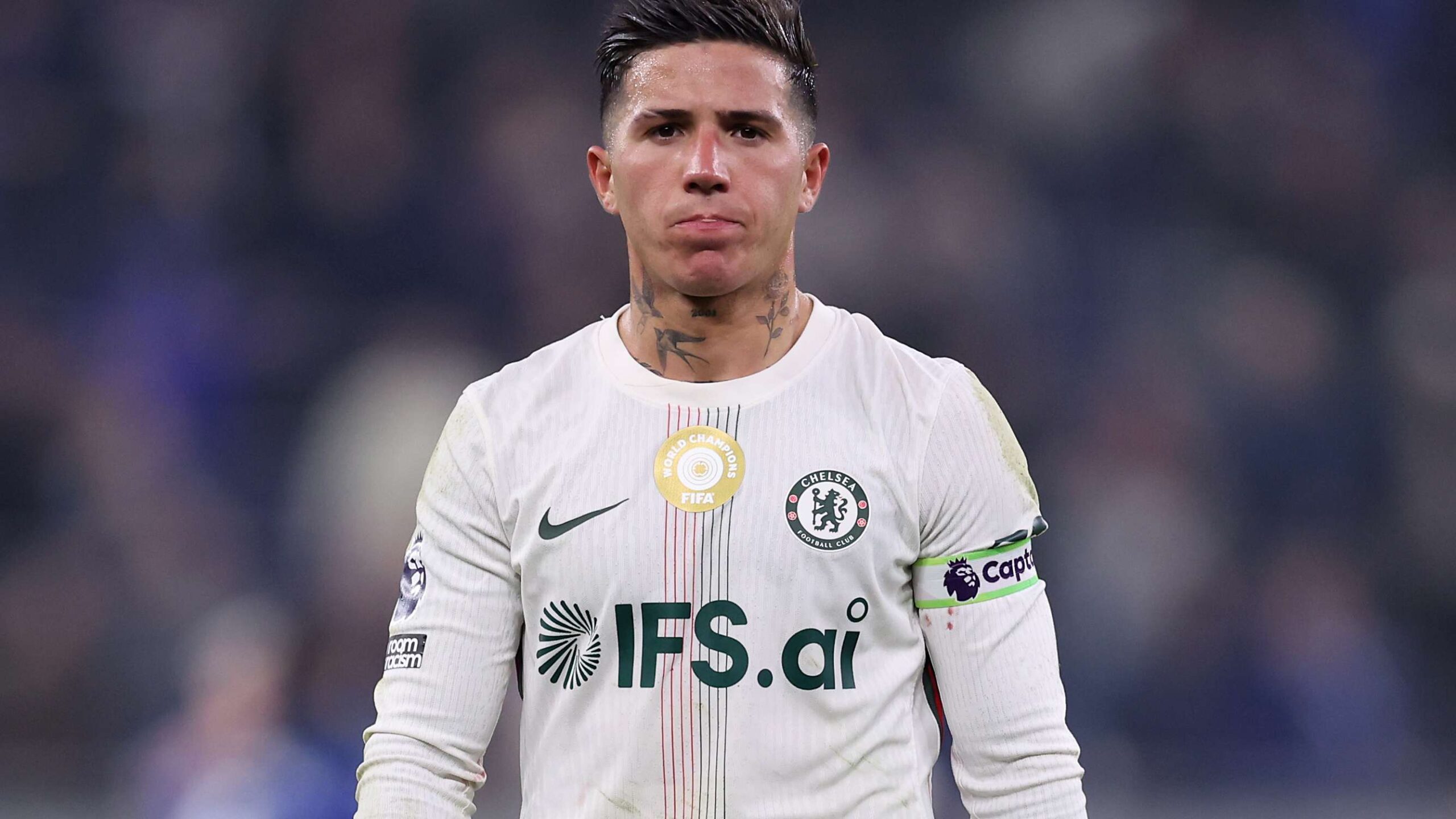 เชลซีเล็งแทน เอ็นโซ เฟร์นันเดซ ด้วย มิดฟิลด์เยอรมัน อังเจโล สติลเลอร์ ที่มีค่าตัวประมาณ 50 ล้านยูโร