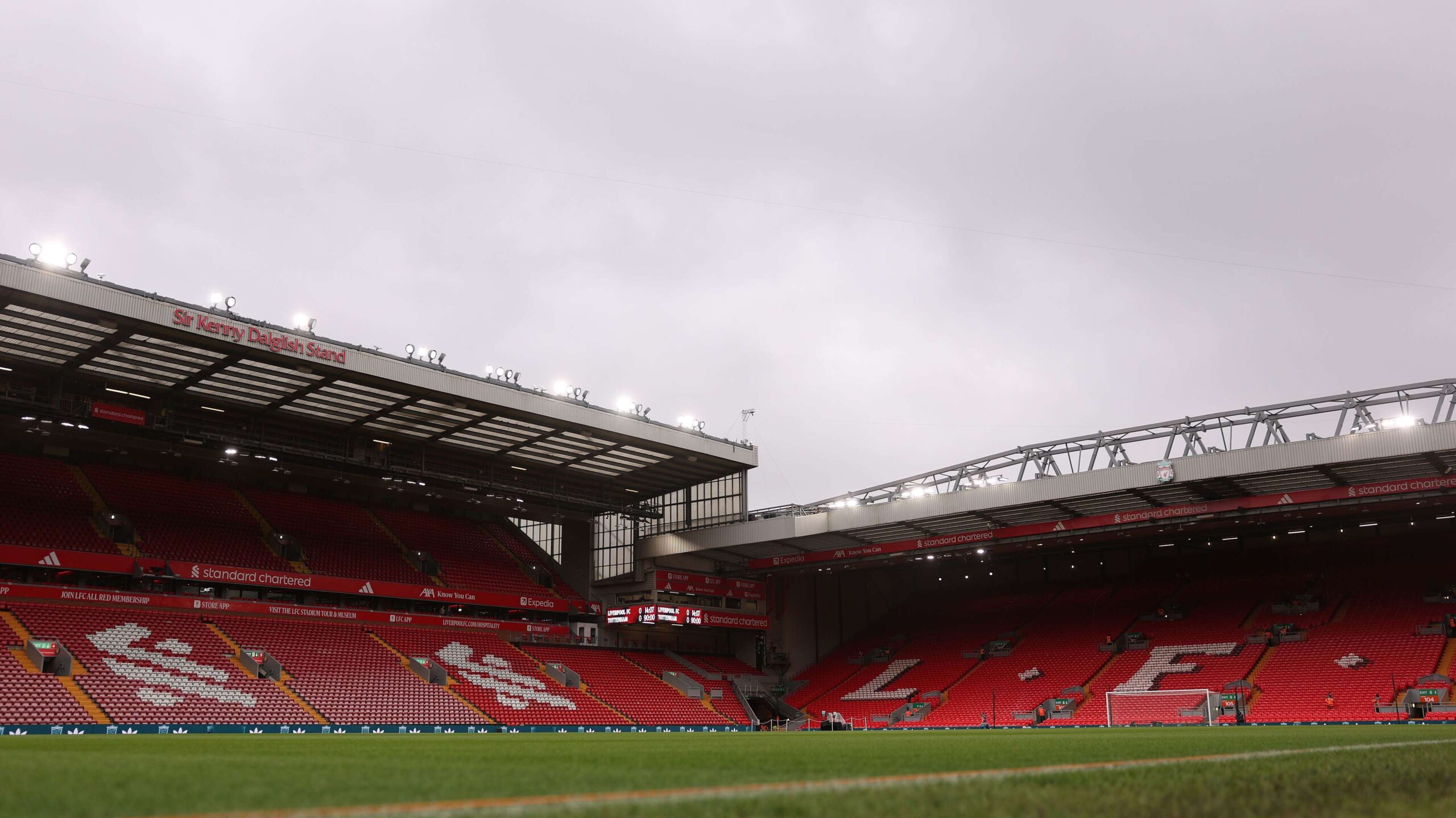 ลิเวอร์พูลชี้แจงเหตุผลขึ้นราคาตั๋วฤดูกาล 2026-27 ก่อนการประท้วงที่แอนฟิลด์