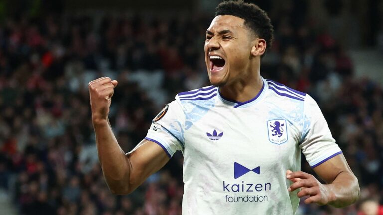 วัตกินส์เผย โอเว่นแนะนำให้เล่นอย่างโกรธเพื่อไล่ล่าฝันฟุตบอลโลกกับอังกฤษ