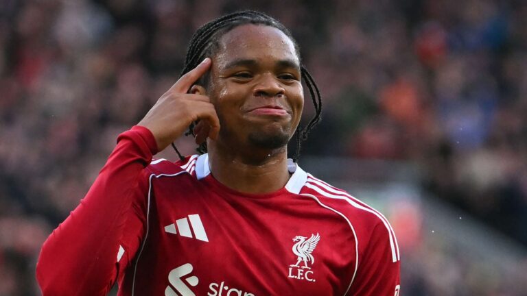 ริโอ งมูโมฮา ยึดเวทีแอนฟิลด์! โรเบิร์ตสันชมฟอร์มเยาวชนลิเวอร์พูล เผยอนาคตยาวไกล