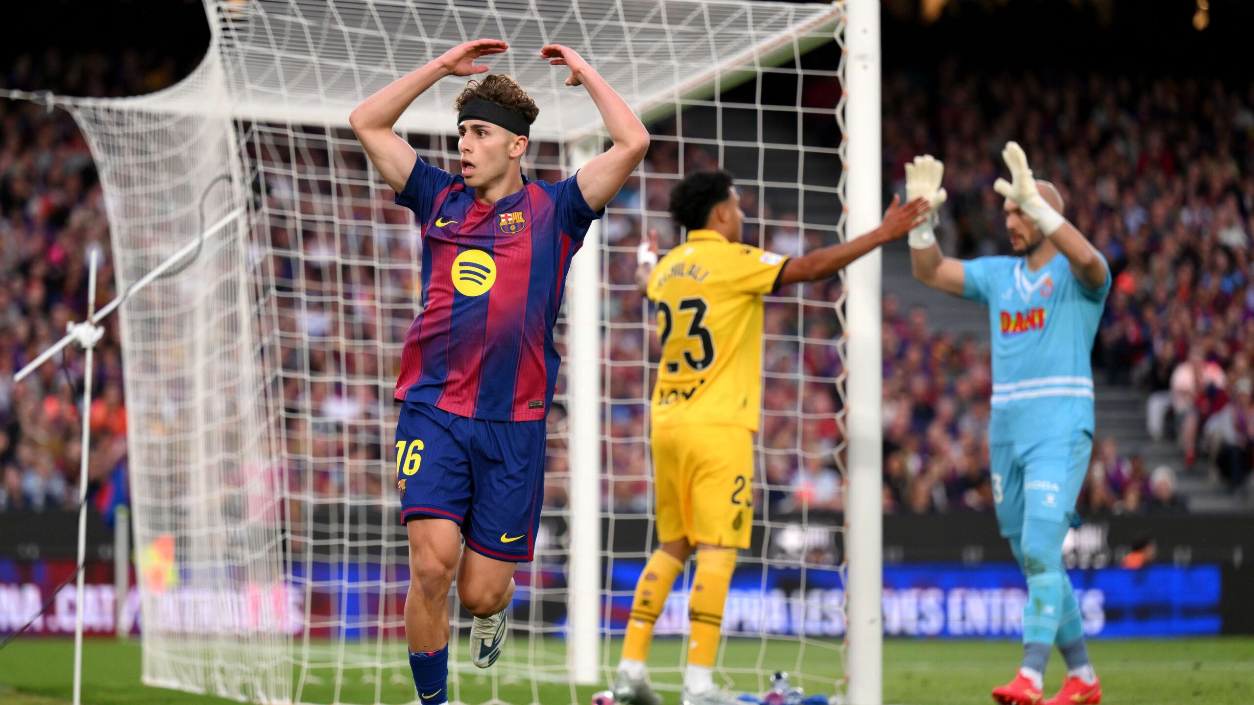 ออมาร์ เอล ฮิลารี ถูกเหยียดผิวระหว่างเกมบาร์เซโลนา พบ เอสปันญ่อล ในลาลีกา