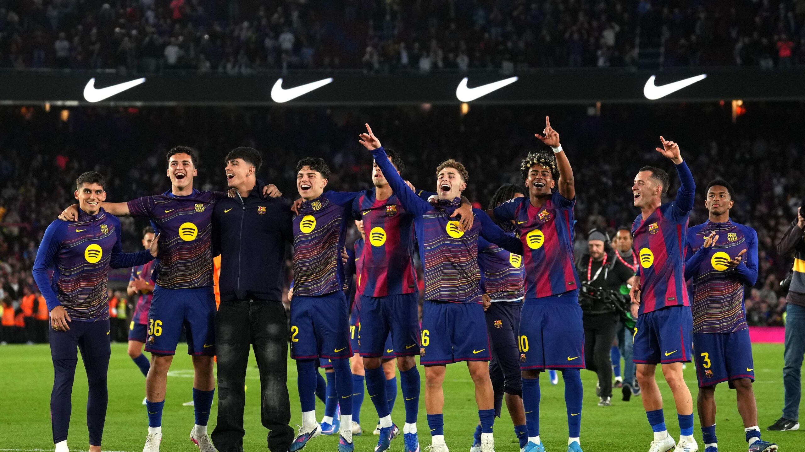 บาร์เซโลนาโดนกล่าวหาขาดความเคารพหลังถล่มเอสปันญ่อลในเดอร์บี้คาตาลัน