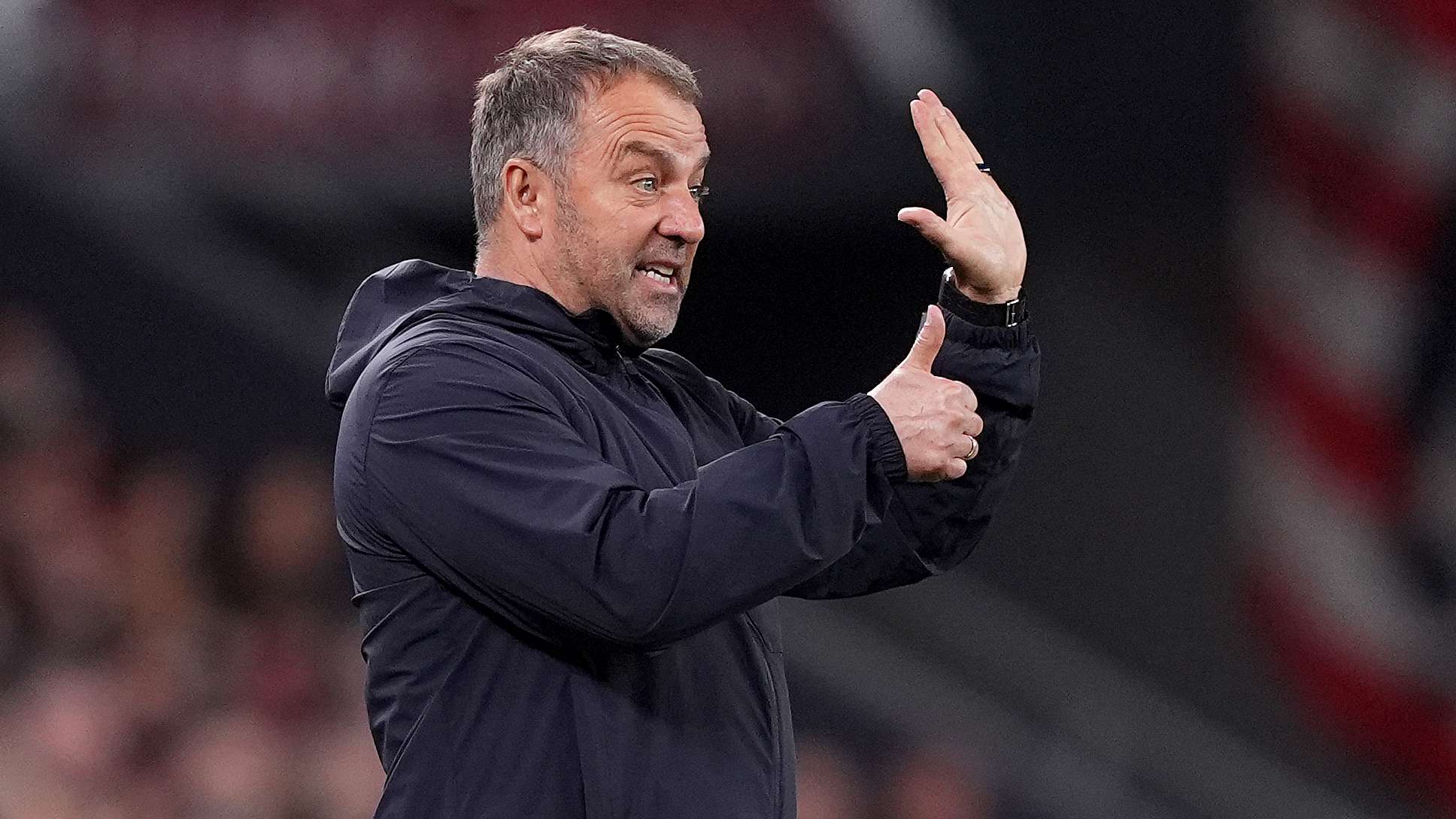 ฮันซี่ ฟลิค ชี้ บาร์เซโลนา มักเป็นทีมที่ดีกว่า แอตเลติโก มาดริด พร้อมเรียกร้องความกล้าในเกมรุกเพื่อพลิกสถานการณ์สองประตู ยูฟ่าแชมเปียนส์ลีก รอบก่อนรองชนะเลิศ