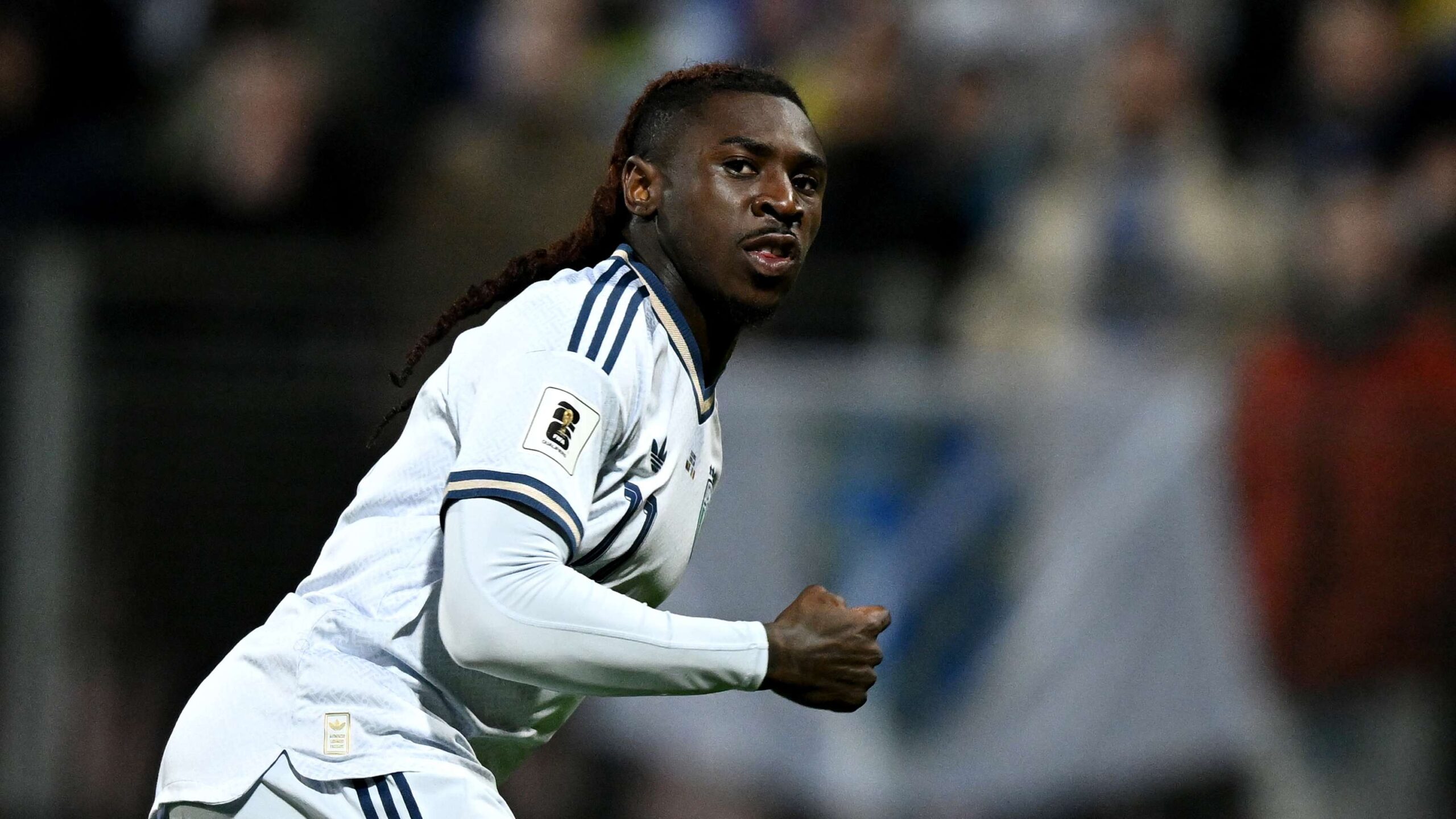 เอซี มิลานวางแผนข้อตกลงสลับตัวเพื่อดึง โมอิส เคอาน จาก ฟิออเรนตินา มูลค่า 52 ล้านยูโร