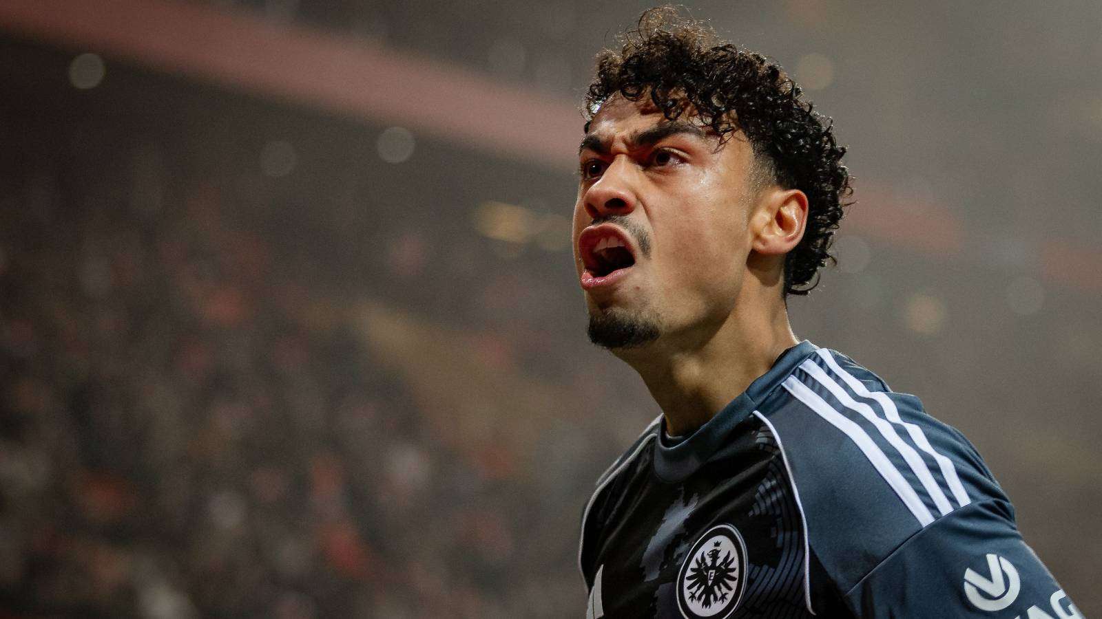 บราวน์ ตอบสนองความสนใจจากอาร์เซนอลและแมนเชสเตอร์ ซิตี้ หลังถูกตั้งค่าตัว 65 ล้านยูโร