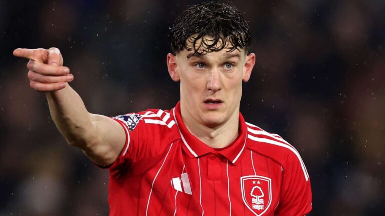 ไรอัน เยตส์: มาสเตอร์ดาร์กอาร์ทของฟอเรสต์ ที่เฮนรี แลนซ์เบอรี่ ชมเชย