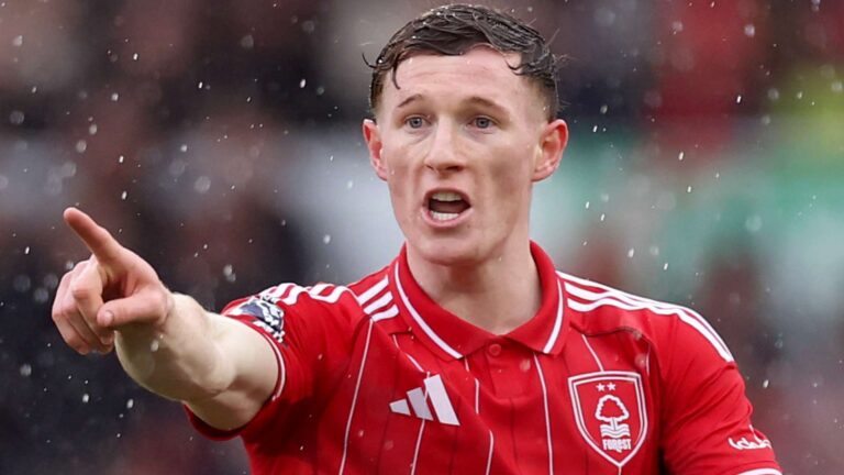 เอลิออท อันเดอร์สัน ดาวรุ่งฟอเรสต์ ถูกจับตามองว่าเป็นแสงสว่างของอังกฤษที่อาจติดธงลุยเวิลด์ คัพ 2026