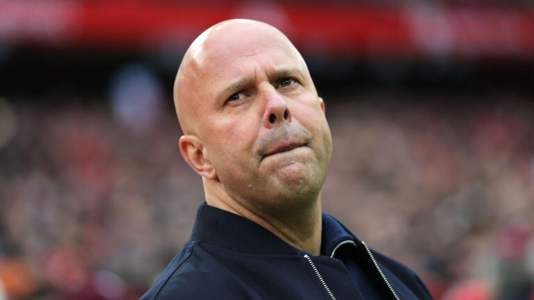 อาร์เน สล็อต ชี้ ลิเวอร์พูล อาจมุ่งหานักเตะแนวใหม่แทน โม ซาลาห์ ในตลาดซัมเมอร์