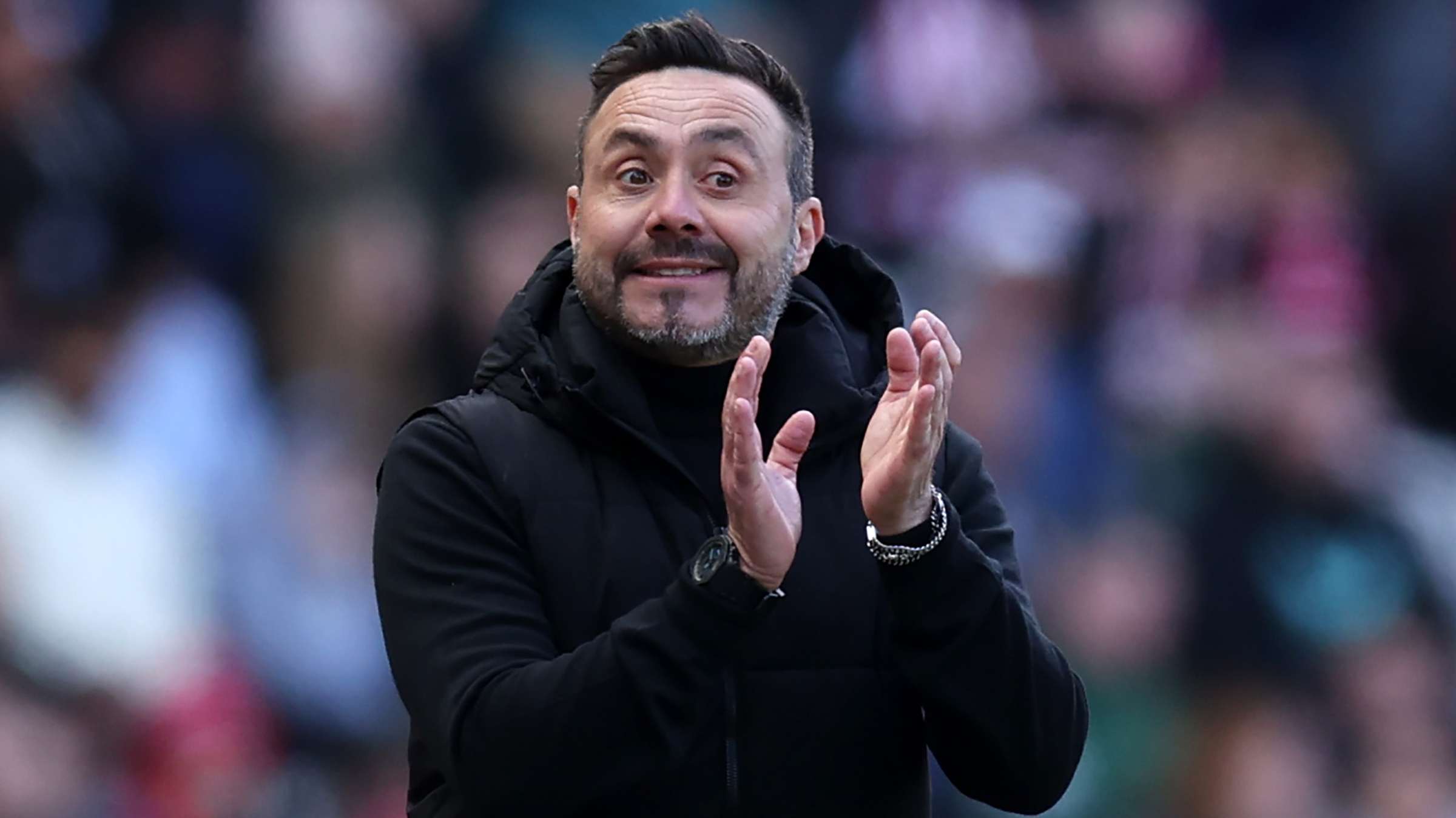 สเปอร์สต้องหากัปตันคนใหม่ หลังโรเมโร่บาดเจ็บพักยาว โรแบร์โต้ เด เซร์บี ชี้ผู้นำต้องมาจากทุกคน