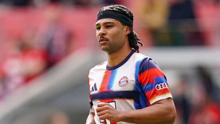 บาเยิร์น มิวนิค ยืนยัน เซร์จ กนาบรี บาดเจ็บรุนแรง จามาล มูเซียลา ถูกดันขึ้นมาแทน