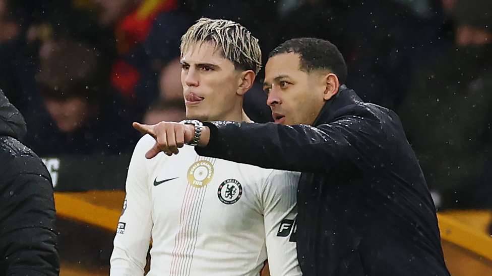 โรเซนีร์ ปัดข่าวขาย การ์นาชโก ก่อนตลาดซัมเมอร์ ขณะฟอร์มเชลซียังไม่เข้าที่