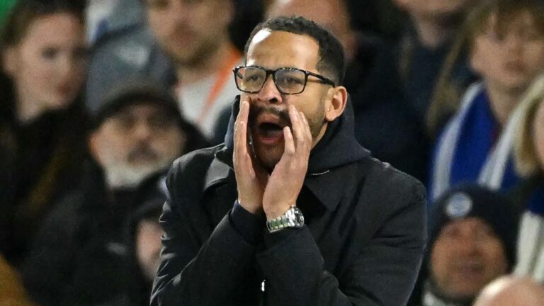 ลิอาม โรเซนีออร์ ดุเดือดต่อ เชลซี ปมทัศนคติที่ยอมรับไม่ได้ หลังพ่ายไบรท์ตัน สร้างสถิติต่ำสุดในรอบ 114 ปี