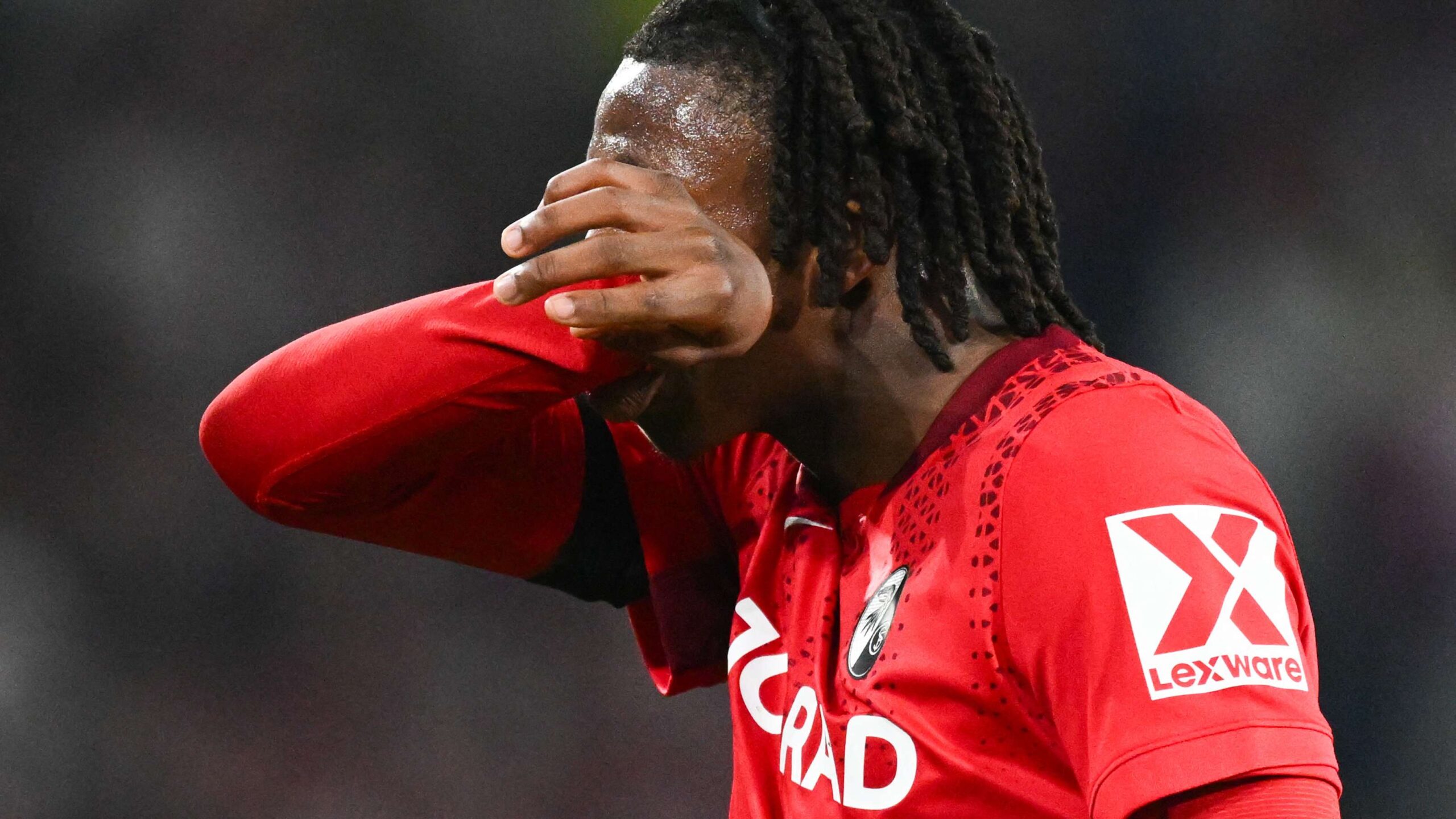 ดาวรุ่งบุนเดิสลีกาไม่ธรรมดา โจฮาน มานซัมบี เป้าหมายเสริมทัพของบาเยิร์น มิวนิค