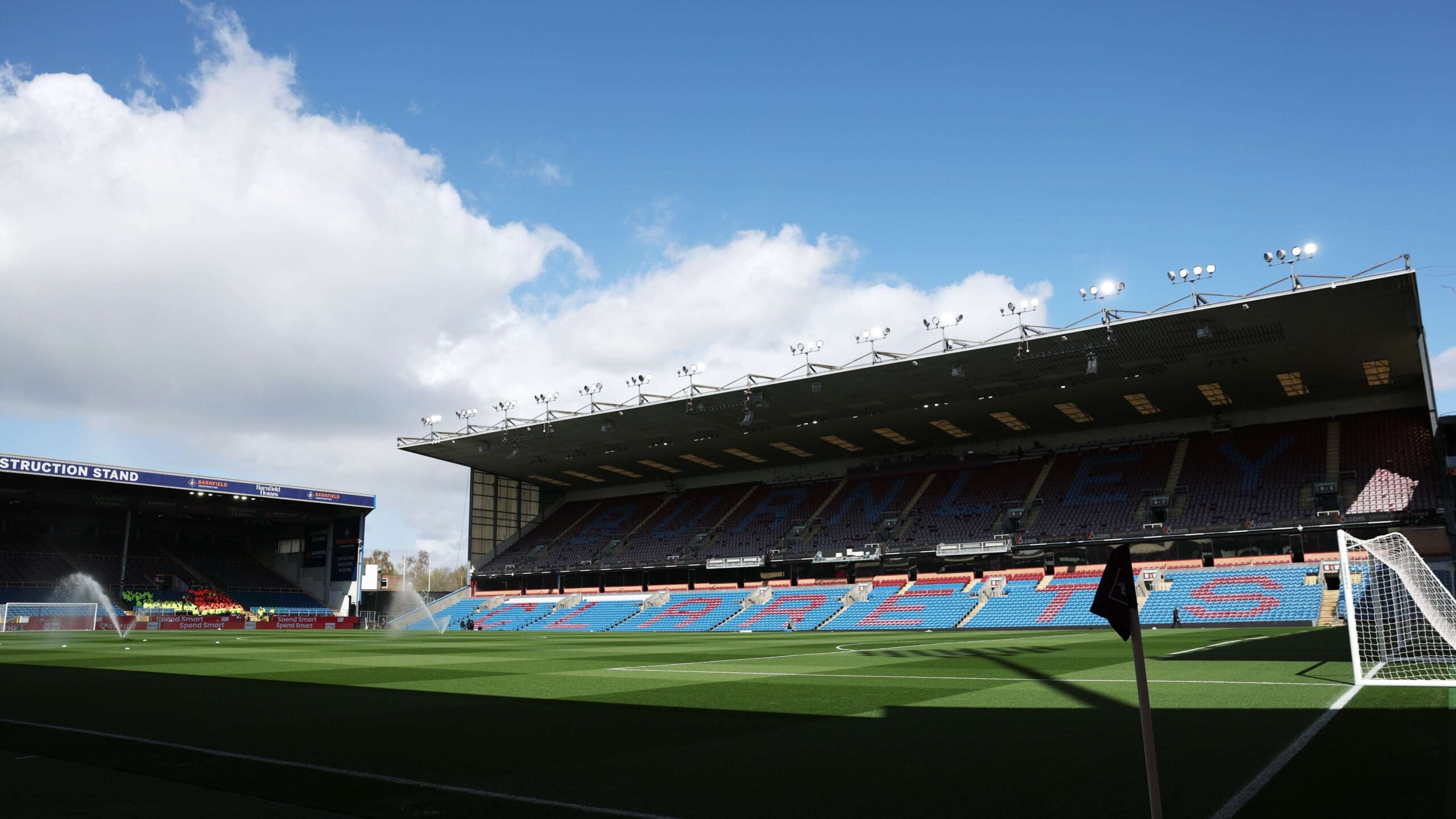 เบิร์นลีย์ประกาศยุติบทบาทหัวหน้าโค้ชสก็อตต์ พาร์เกอร์ ด้วยความยินยอมร่วมกัน เหลือการแข่งขันในพรีเมียร์ลีกอีกสี่นัด