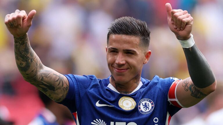 เอ็นโซ เฟอร์นานเดซ: ตัวแทนชี้แจงกรณีเยือนมาดริดและอนาคตกับเชลซี