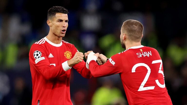 ลุค ชอว์เผยบุคคลผู้มีอิทธิพลต่ออาชีพกับแมนเชสเตอร์ ยูไนเต็ด โรนัลโด มืออาชีพ อิบราฮิโมวิช แนวคิดชนะ