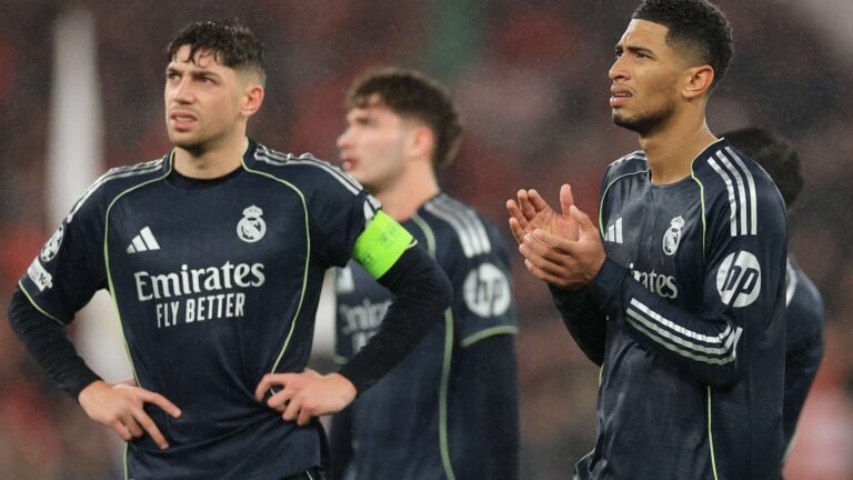 Real Madrid เผชิญสภาวะร้าวลึก ห้องแต่งตัวแตกแยก ภายใต้ ซาบี อลอนโซ ส่อวุ่นวายยาวจนไร้แชมป์