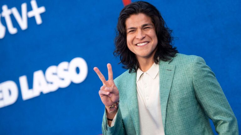 เอล ปาซโล โลโคโมทีฟ เซ็นสัญญา Cristo Fernandez ดารา Ted Lasso ผู้รับบทแดนี โรฮาส