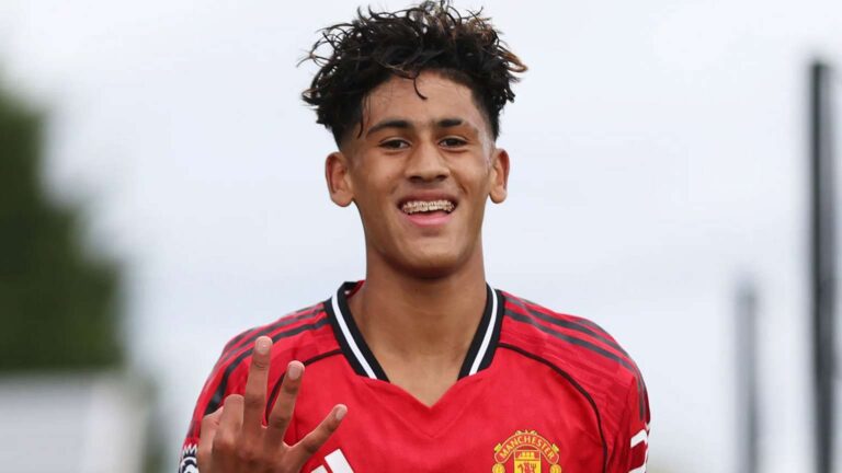 เจเจ เกเบรียลเผยลุยชุดใหญ่ของ แมนเชสเตอร์ ยูไนเต็ด ก่อนฤดูกาล 2025-26 หลังคว้ารางวัลดาวรุ่งยอดเยี่ยม