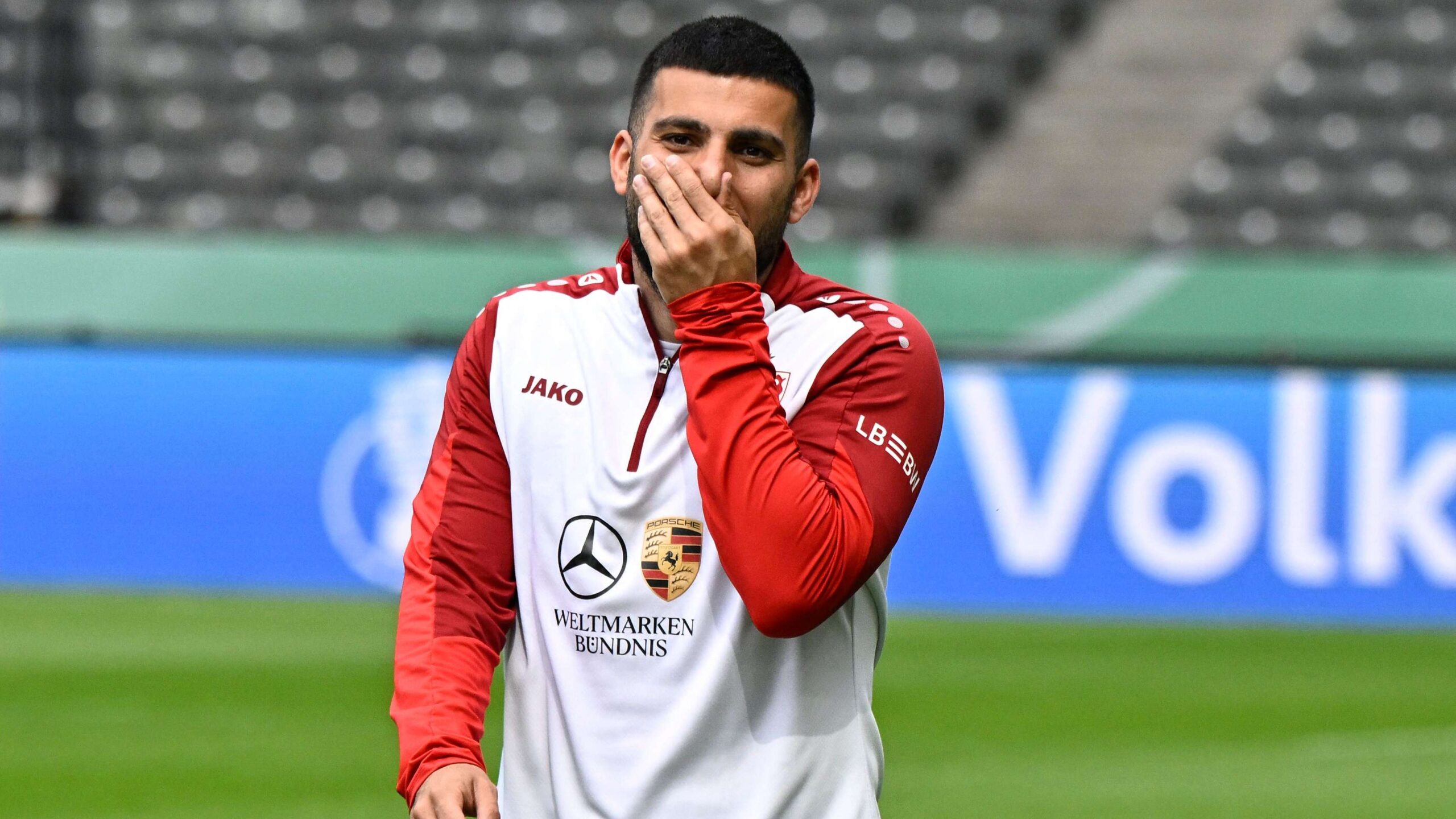 เดนิซ อุนดาว เตรียมขยายสัญญากับ VfB สตุ๊ตการ์ท ก่อนเดินทางสู่ฟุตบอลโลก