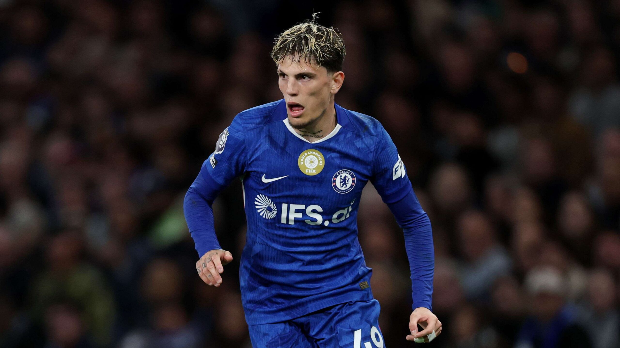 การ์นาโช โชว์รอยสักเต็มหลัง ดึงแรงบันดาลใจจากโจ๊กเกอร์